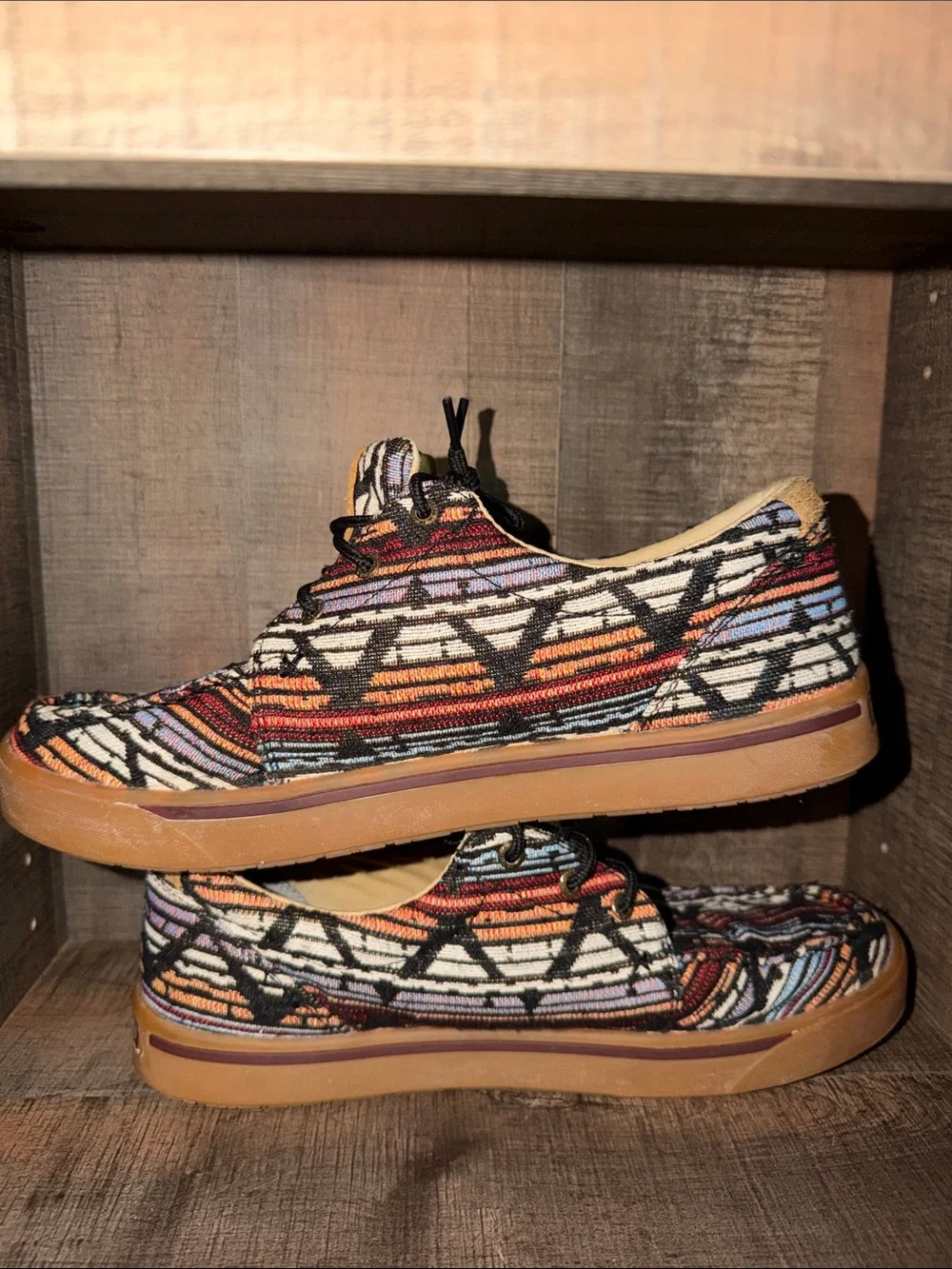 Twisted X Hooey style Aztec-Pattern Low-Top Sneakers size 12